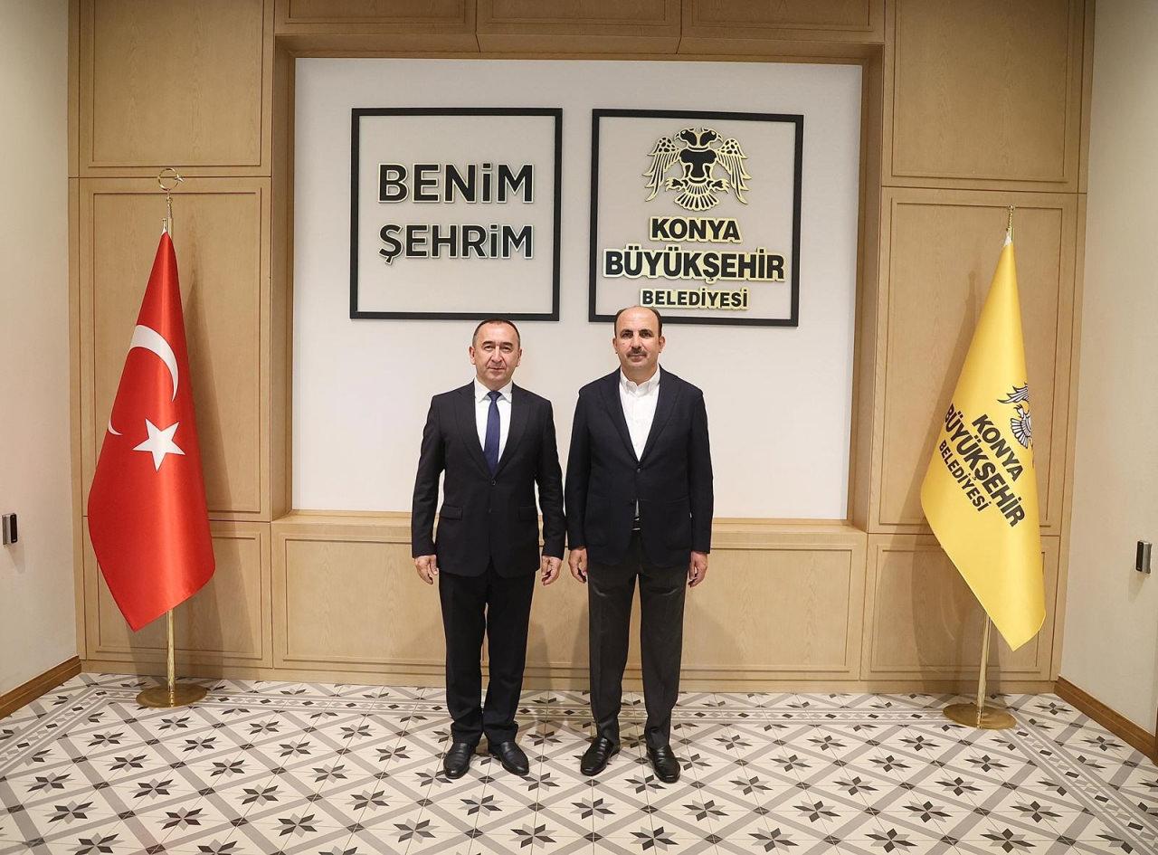 İlkhom Khaydarov ve Konya Büyükşehir Belediye Başkanı Uğur İbrahim Altay
