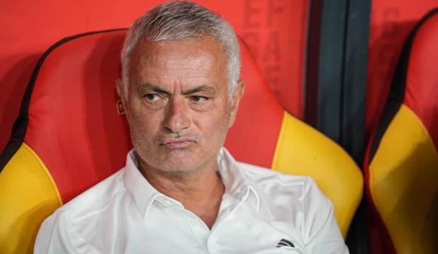Premier lig yalan oldu! Mourinho'ya dünyanın diğer ucundan iki teklif