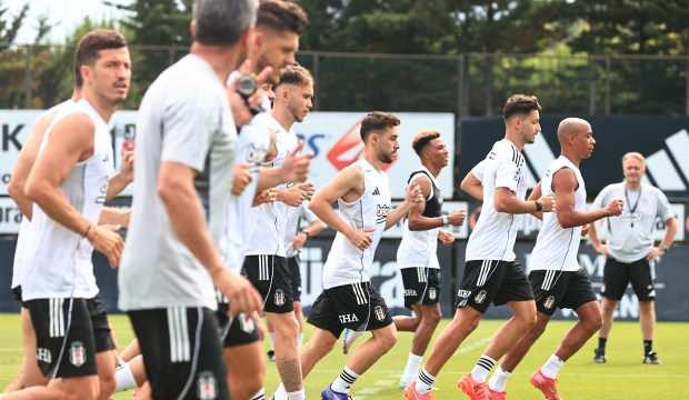 Beşiktaş'ta ayrılık: S&uuml;per Lig ekibi i&ccedil;in imzaya gidiyor