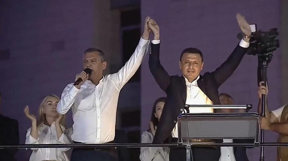 Özgür Özel ve Özgür Çelik