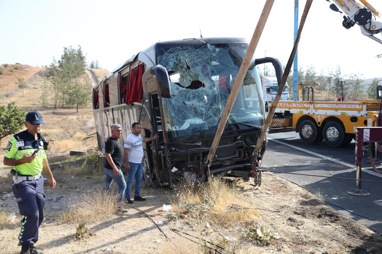 30 yaralı hastaneye kaldırıldı. 