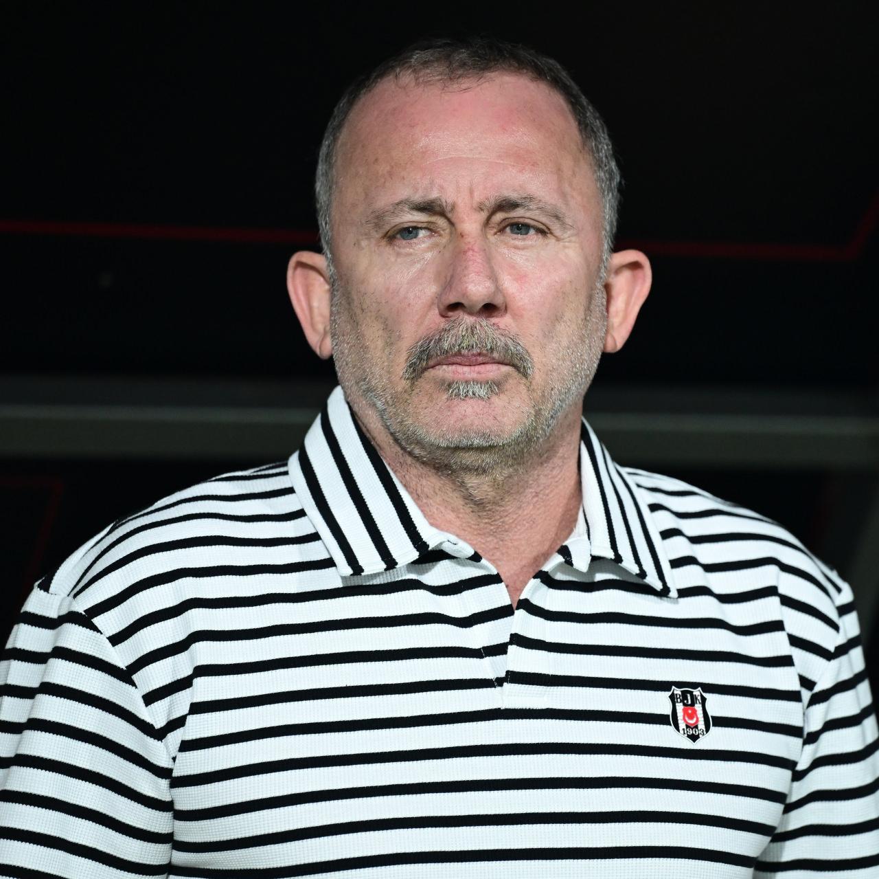 Beşiktaş teknik direktörü Sergen Yalçın
