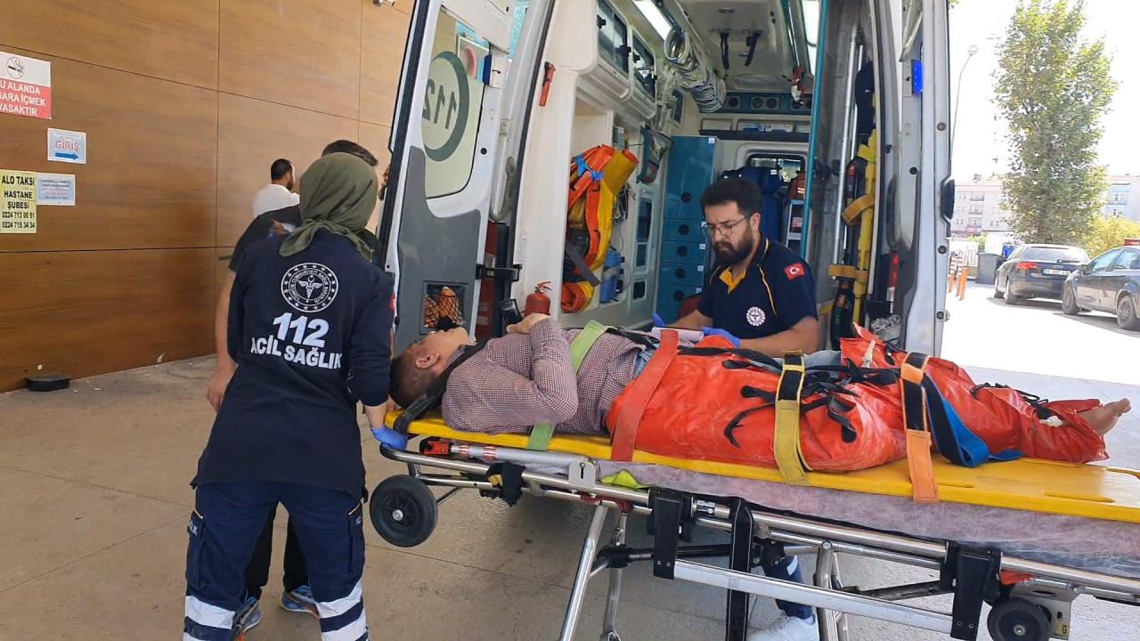 Üzerine sunta düşen ve bacakları kırılan işçi hastaneye kaldırıldı. 