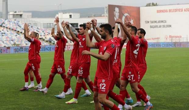 'Futbolcu fabrikası' deniyordu: Ligin dibine demirlediler