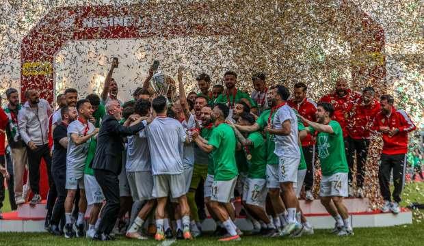 S&uuml;per Lig'in eski şampiyonu 'haciz' iddialarına yanıt verdi