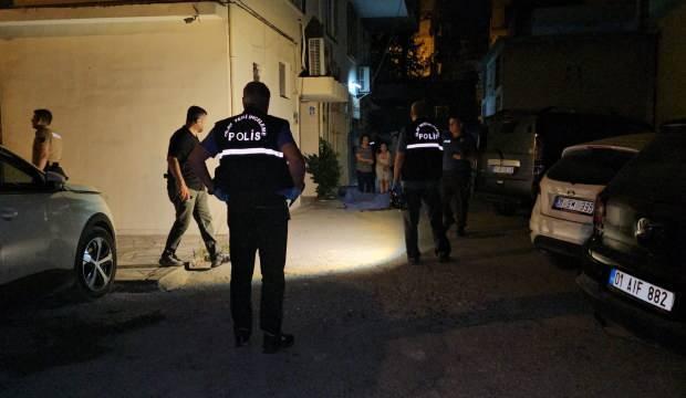 Adana'da kanlı pusu! Evinin önünde öldürüldü