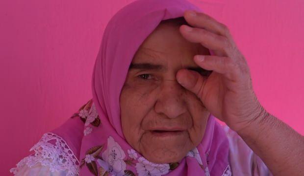 Pembe renk tutkusuyla bilinen kadın 'nazar değdi' diyerek yaşadıklarını anlattı