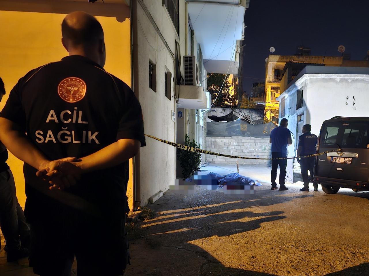 Eser Barış (49) olay yerinde öldü.