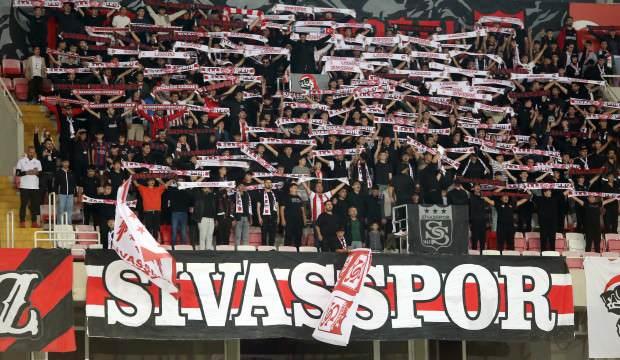 Sivasspor - Adana Demirspor ma&ccedil;ının biletleri satışa &ccedil;ıktı