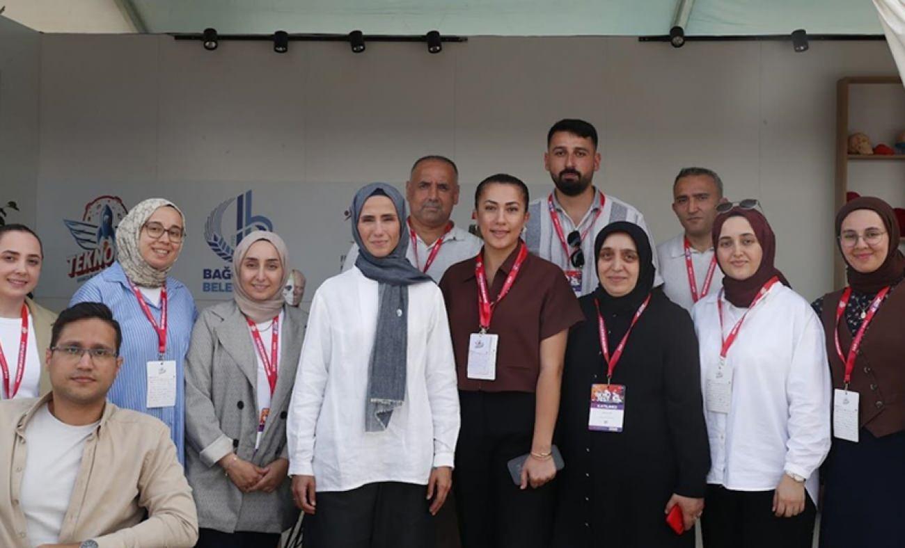 Sümeyye Erdoğan Bayraktar, TEKNOFEST'te Engelliler Sarayı standını ziyaret etti