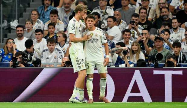 UEFA Şampiyonlar Ligi'nde gecenin sonu&ccedil;ları