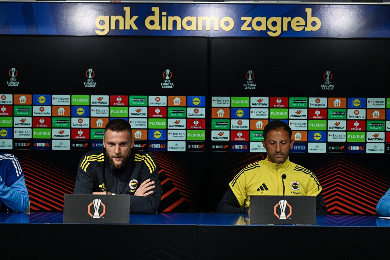 Fenerbahçe teknik direktörü Domenico Tedesco ile savunma oyuncusu Milan Skriniar
