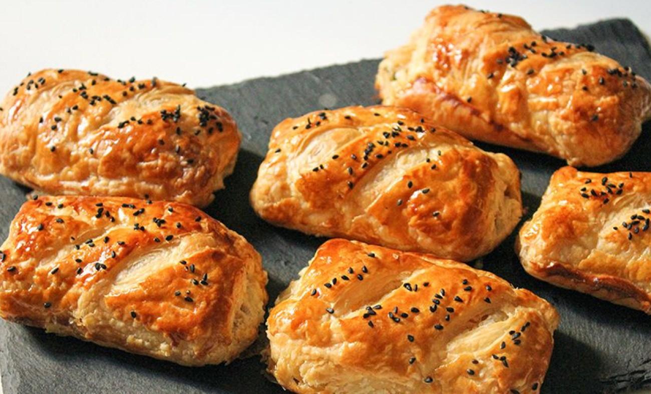 Gönülleri fethedecek: Peynirli çıtır börek tarifi