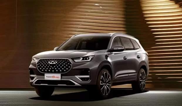 Otomobil alacaklar dikkat! Zamlanacak ve indirim gelecek modeller