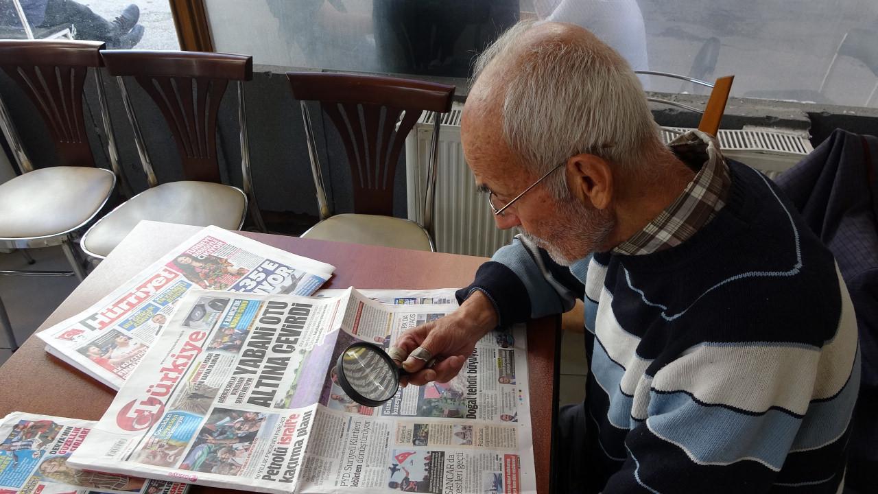 80 yaşındaki Halil İbrahim Ötegen.