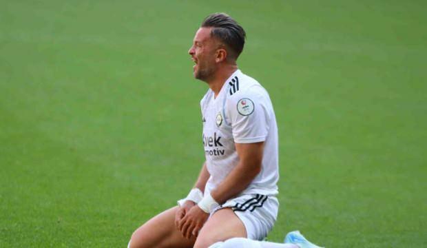 S&uuml;per Lig'in eski efsanesi amat&ouml;re doğru: Antren&ouml;rleri 3 haftada pes etti