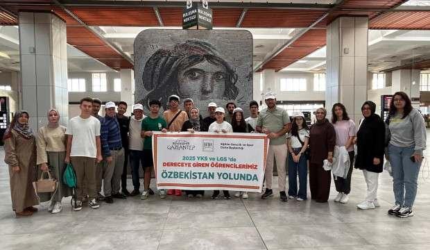 Gaziantep Büyükşehir'den derece yapan öğrencilere Özbekistan gezisi
