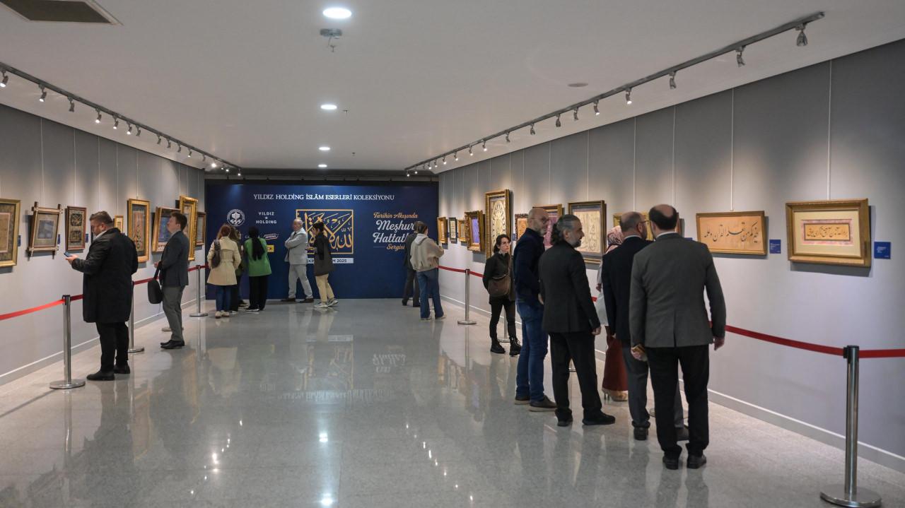 Tarihin Akışında Meşhur Hattatlar Sergisi ziyaret ediliyor.
