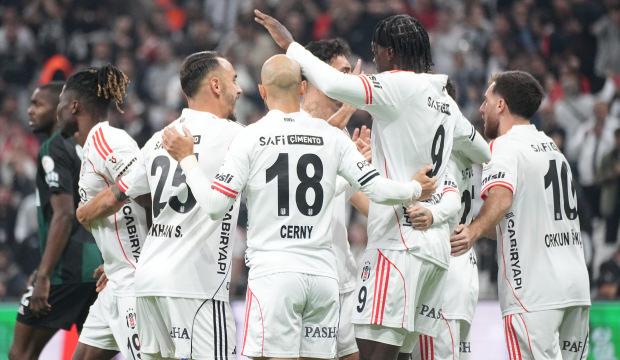 Beşiktaş evinde kayıpsız devam ediyor