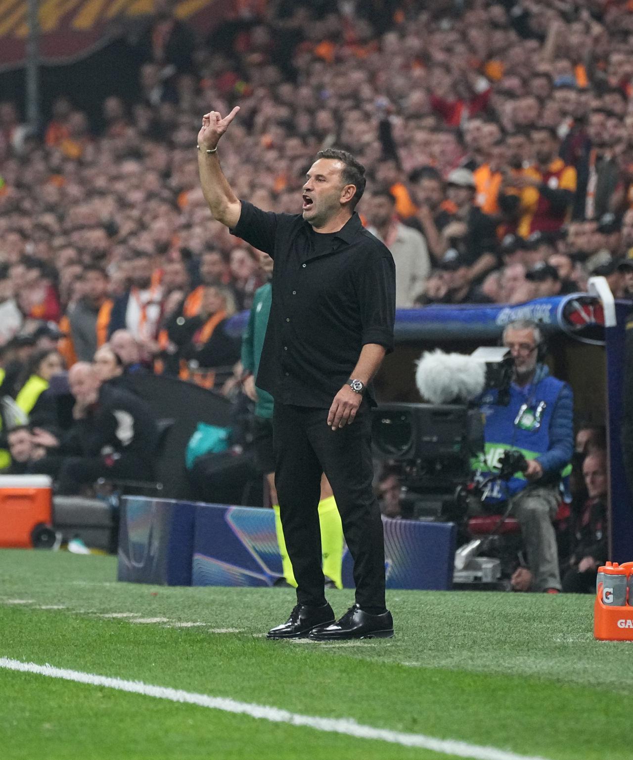 Galatasaray teknik direktörü Okan Buruk