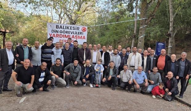 Balıkesir Din Görevlileri Yardımlaşma Derneği piknikte 