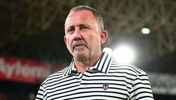 Beşiktaş A Takım teknik direktörü Sergen Yalçın