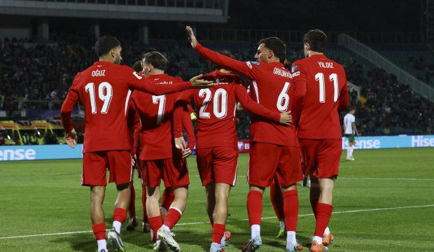 Bulgaristan resitali sonrası milli yıldız i&ccedil;in b&uuml;y&uuml;k iddia: Değişilmez olacak