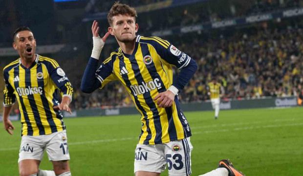 Taraftar &uuml;zerini &ccedil;izdi! Fenerbah&ccedil;e y&ouml;netimi bonservis hesapları yapmaya başladı