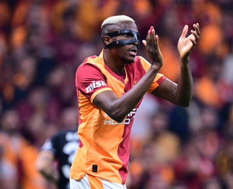 Nijeryalı golcü Victor Osimhen