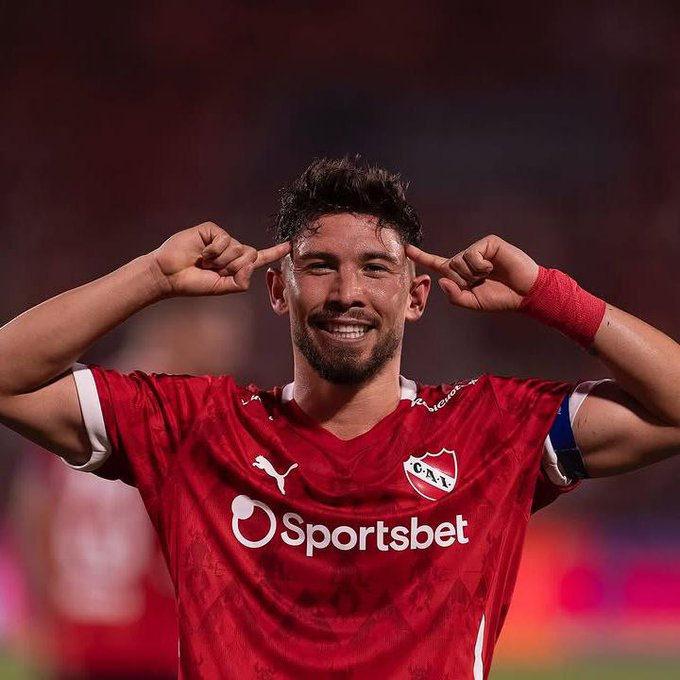 Independiente'nin 24 yaşındaki Şilili orta sahası Felipe Loyola