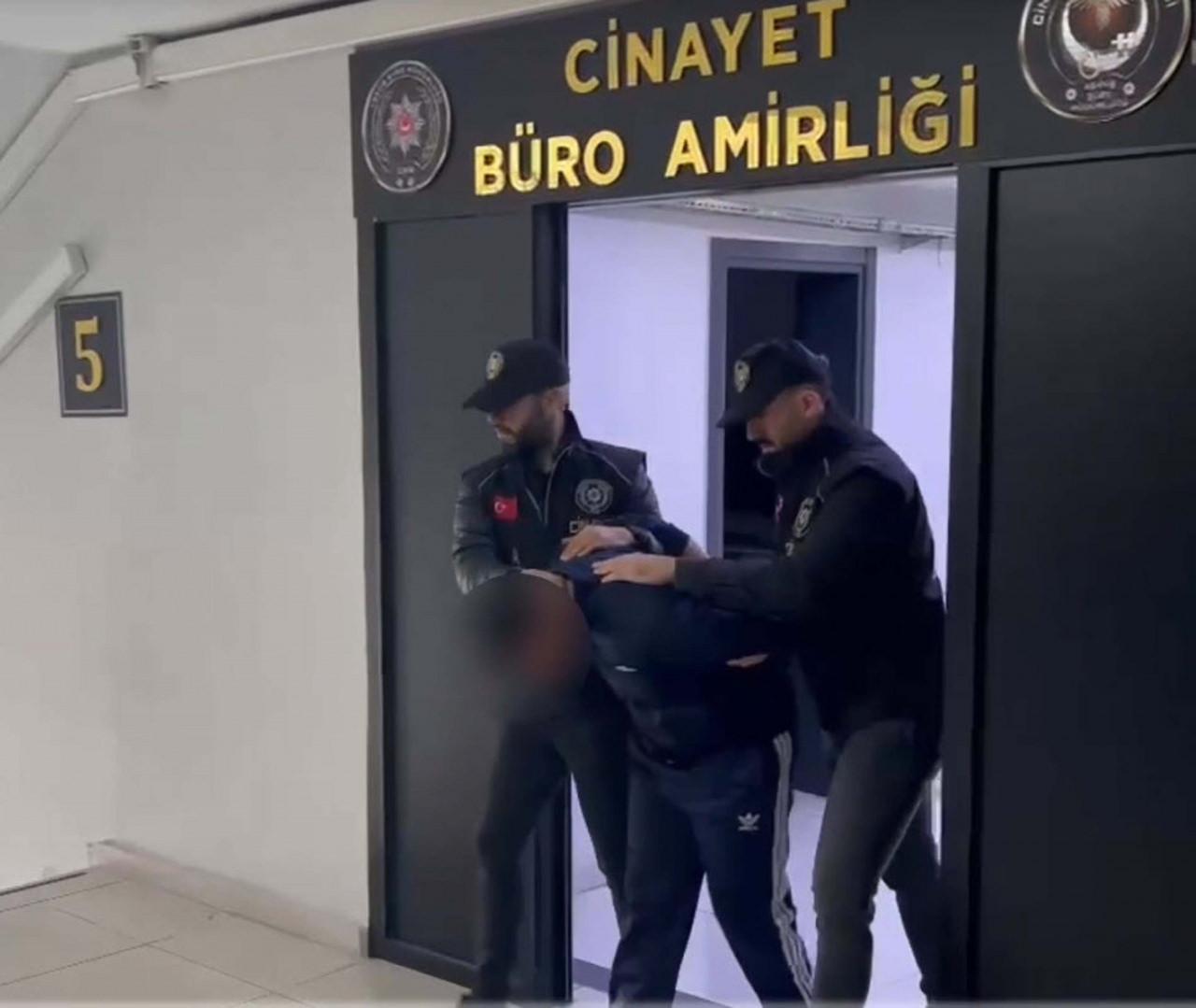 Asil Çamur (28) tutuklandı.