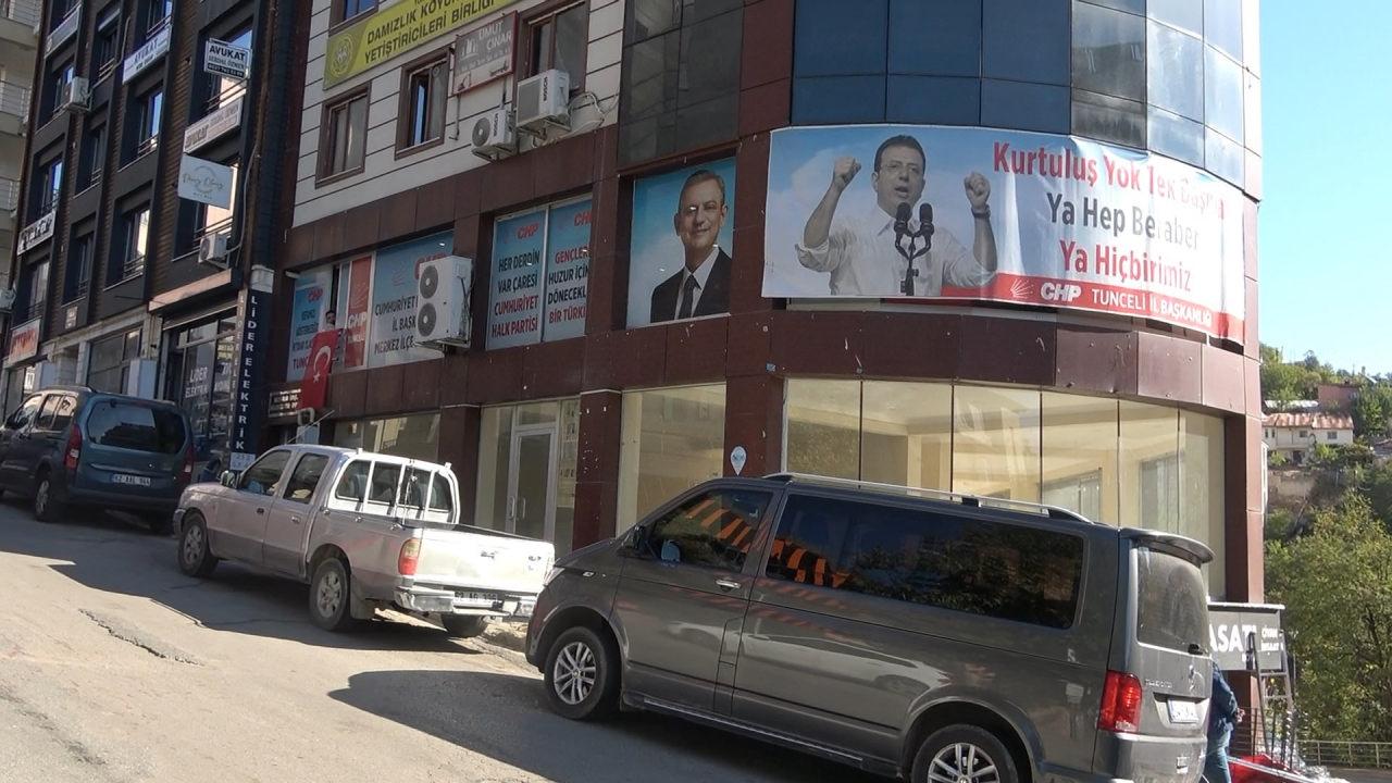 CHP Tuncel İl Binası