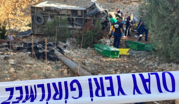 Mersin'de 6 işçinin öldüğü kazada ehliyetsiz sürücü hakkında karar