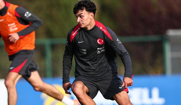 A Milli Takım'da 'cep yakan' yedek! Milli yıldızın değeri resmen u&ccedil;uşa ge&ccedil;ti