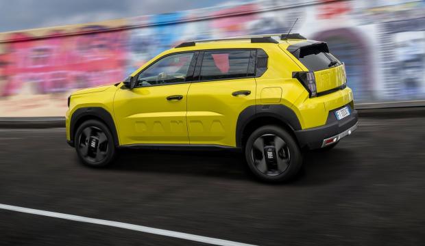 Fiat Grande Panda resmen T&uuml;rkiye'de! İşte merakla beklenen fiyatı ve &ouml;zellikleri