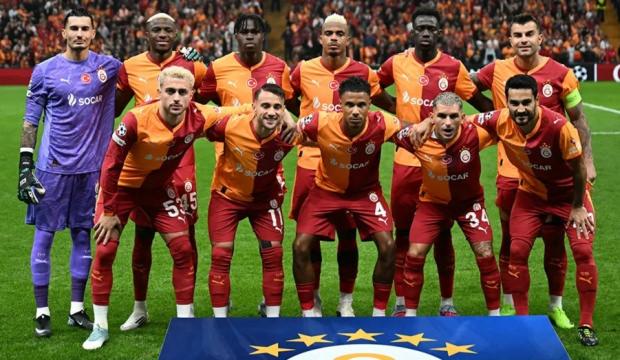 Galatasaray'ın yıldızından T&uuml;rk hakemlere b&uuml;y&uuml;k &ouml;vg&uuml;! 