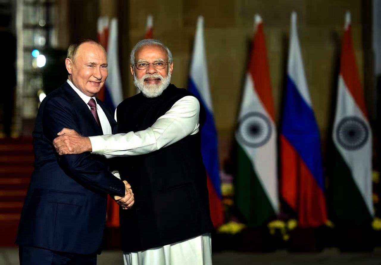 Narendra Modi ve Vladimir Putin