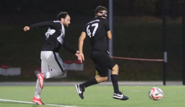 Futbolda 66-0'lık tarihi skor! T&uuml;rk futbolcu 17 gol attı: Hakem ma&ccedil;ı bırakmayı teklif etti