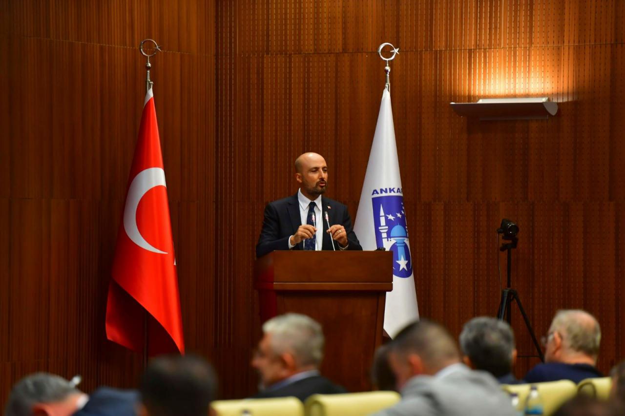 AK Parti Grup Başkanvekili Nihat Yalçın