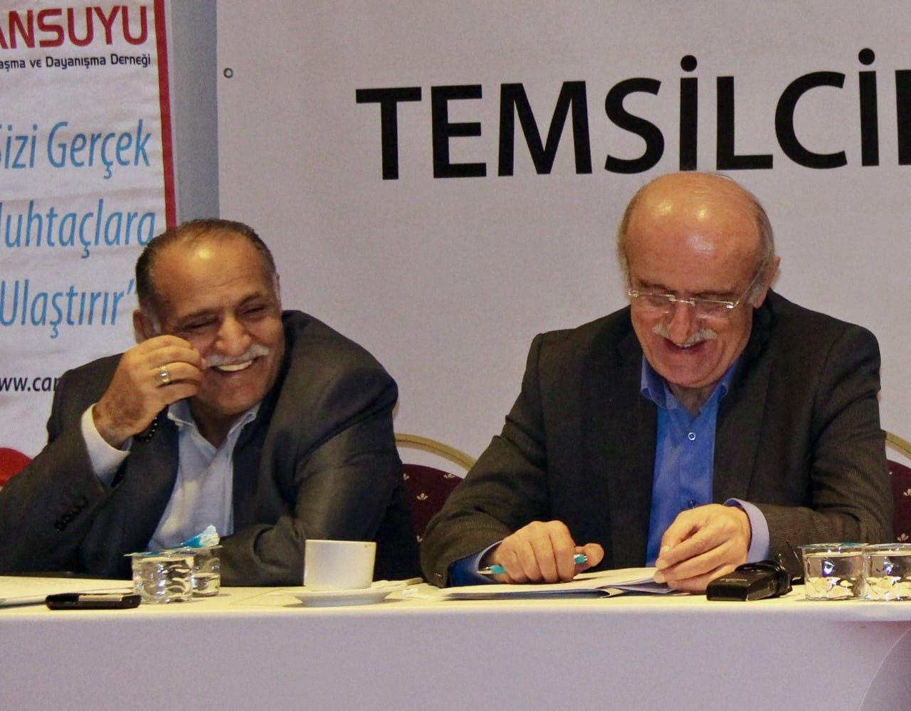 Lütfi Kibiroğlu ve Cansuyu Derneği Genel Başkanı Mustafa Köylü.