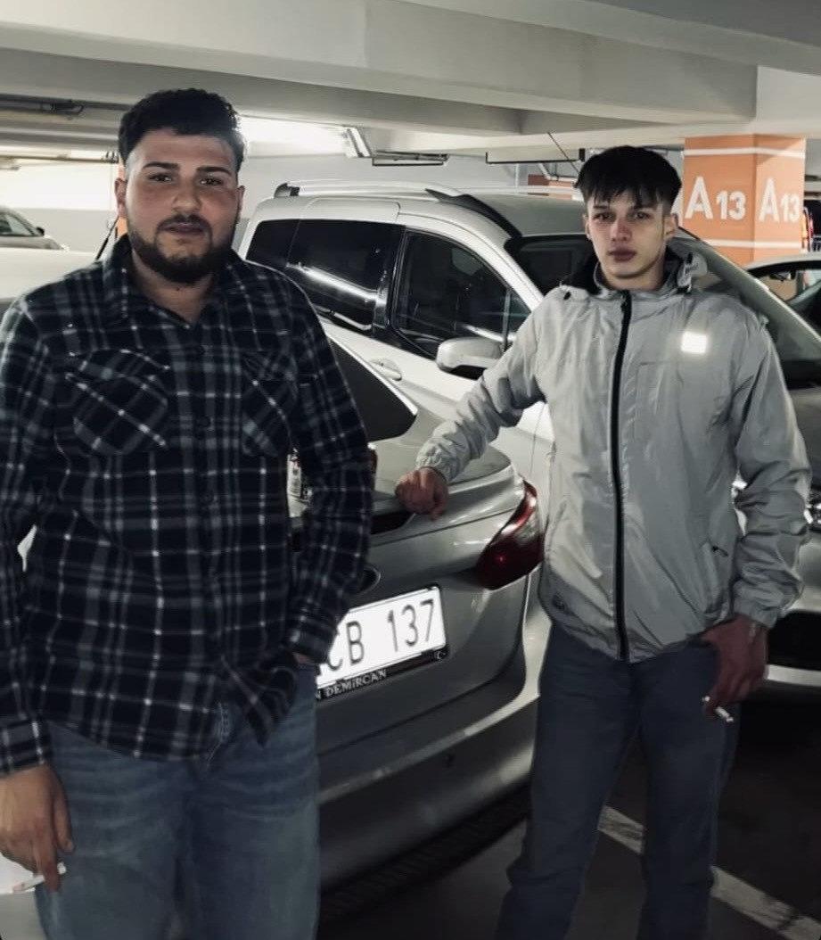 Adnan Demircan (22) ve Kerem Güney (16).