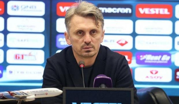 Süper Lig ekibi yeni hocasını açıkladı! 3 yıllık anlaşma