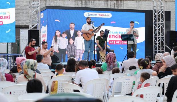 Bağcılar Belediyesi Müzik Grubu 'Beyefendiler' sahnede