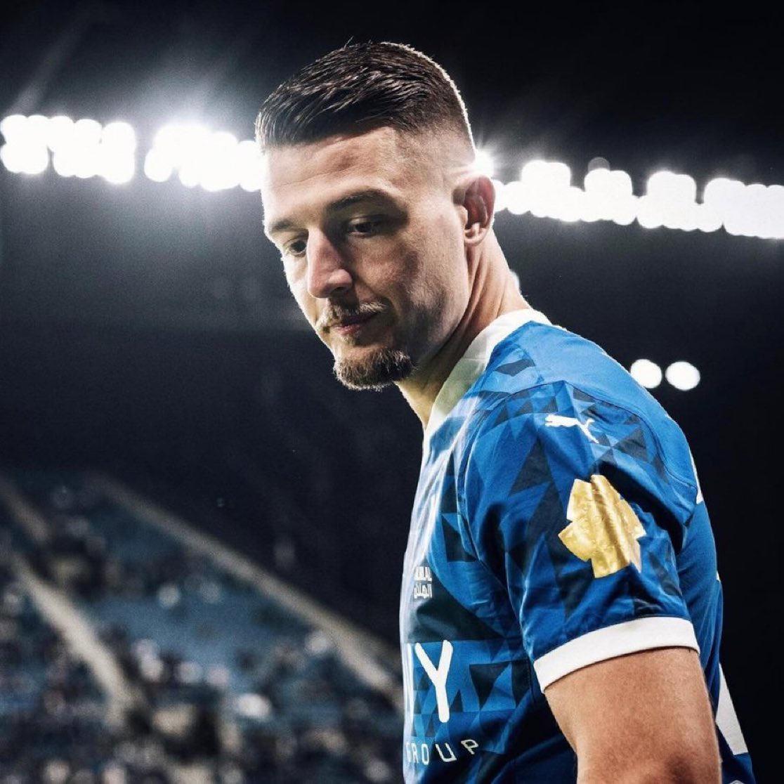 30 yaşındaki Sırp futbolcu Sergej Milinkovic-Savic