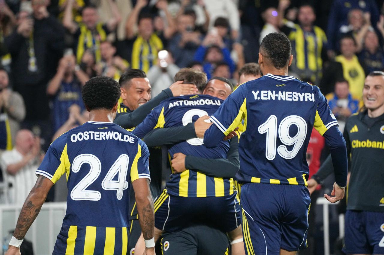 Fenerbahçe-Nice maçı, Kerem Aktürkoğlu'nun attığı gol sonrası Sarı-lacivertli futbolcular