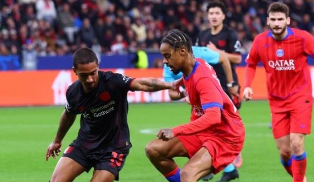 9 gol 2 kırmızı kart! Devler Ligi'nde nefes kesen ma&ccedil;: Almanlar neye uğradığını şaşırdı