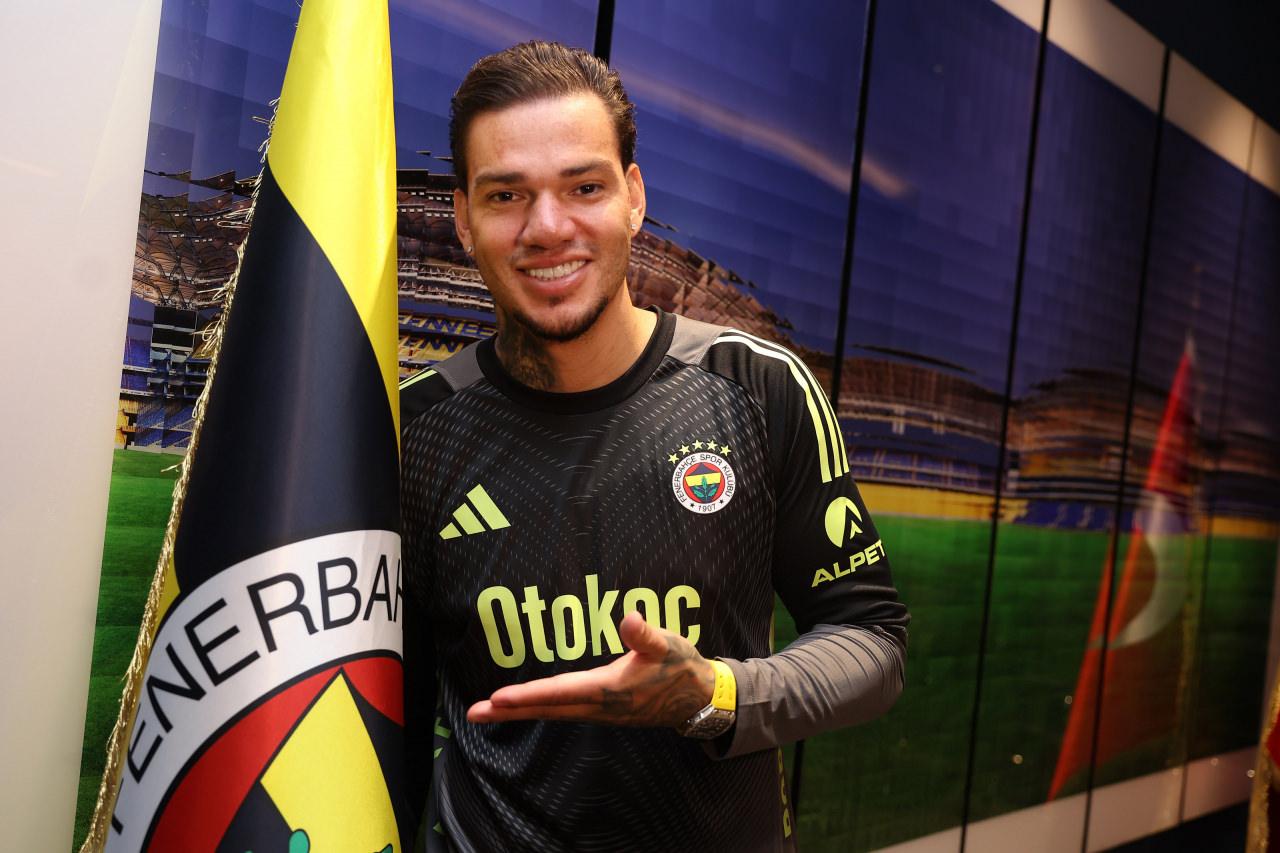 Brezilyalı file bekçisi Ederson
