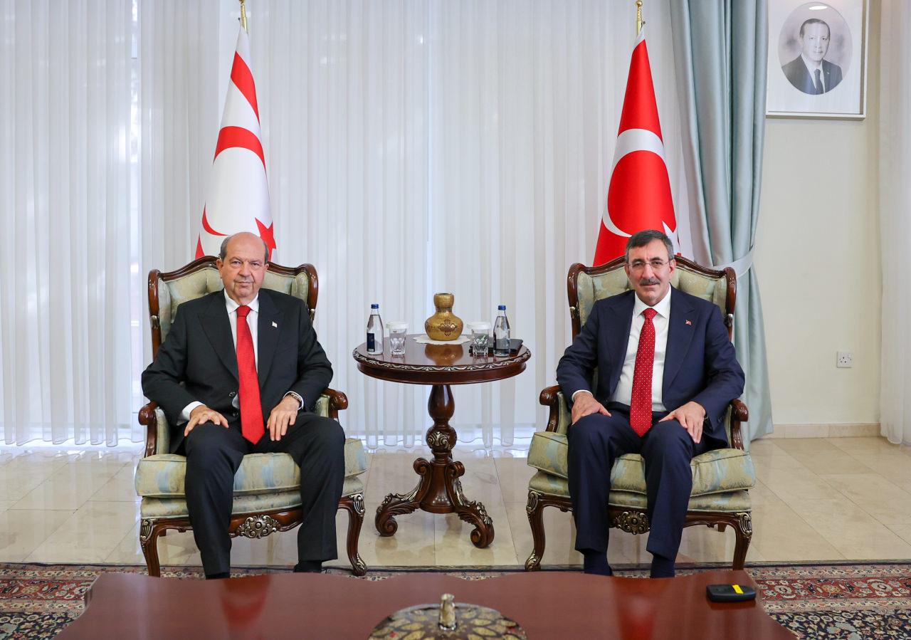 Ersin Tatar ve Cevdet Yılmaz