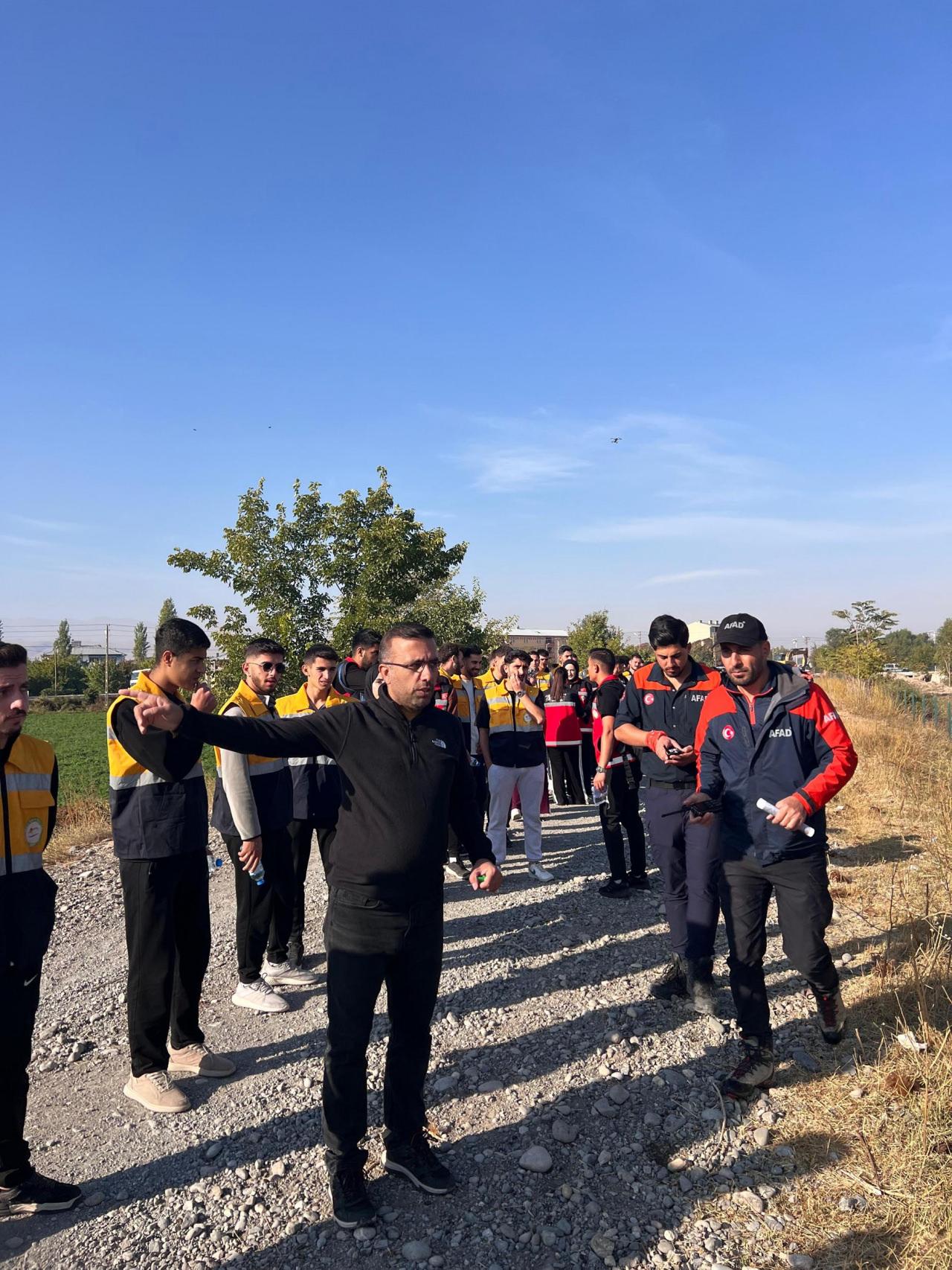  Iğdır Üniversitesi de destek verdi.