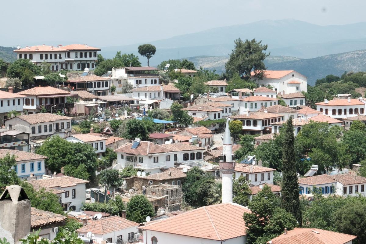 Türkiye Kültür Yolu Festivali’nin büyüsü Ege’nin incisi İzmir’de yeniden hayat buluyor.